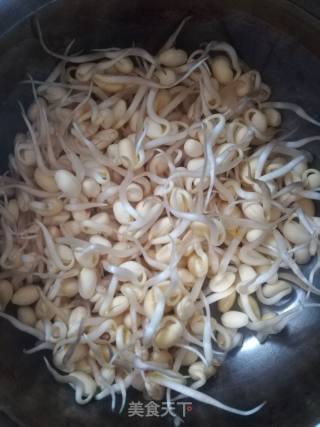 Stir-fried Radish with Bean Sprouts recipe