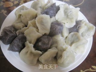 Garland Chrysanthemum Dumplings recipe