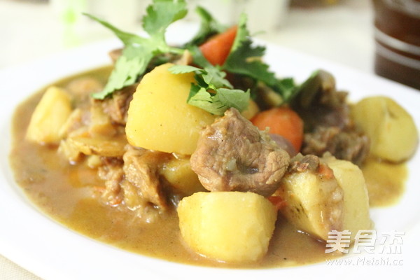 Beef Stew with Curry Potatoes recipe