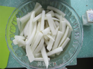 Hot and Sour Pickled Peppers are Refreshing White Radish! recipe