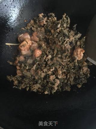 Pork Ribs in Claypot with Plum recipe