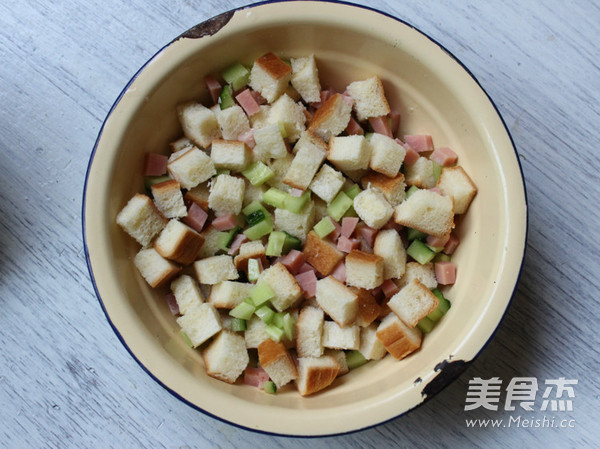 Fried Croutons recipe