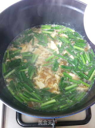 Noodles with Sea Rice and Egg recipe