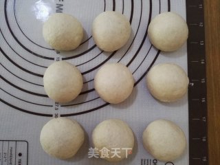 Brown Wheat Red Bean Triangle Bun recipe