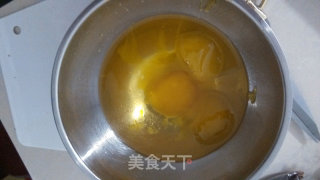 Bean Paste and Lotus Paste Mooncakes recipe