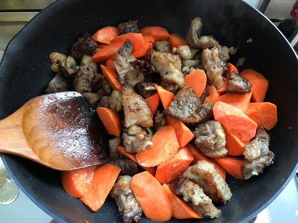 Beef Stew with Carrot Noodles and Lotus Root recipe