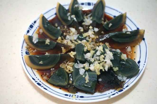 Songhua Eggs with Ginger Vinaigrette recipe