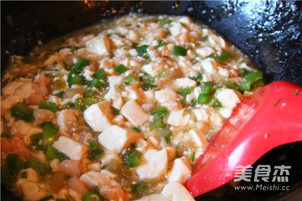 Braised Tofu with Seafood recipe