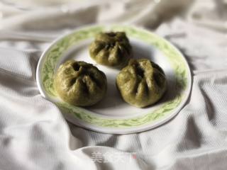 Horseshoe Buns with Spinach and Minced Meat recipe