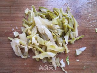 Mustard Green Pepper Shredded Pork recipe