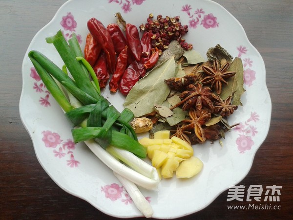 Braised Chicken Feet recipe