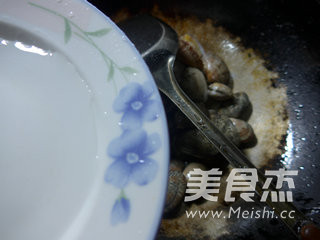 Stir-fried Clams recipe