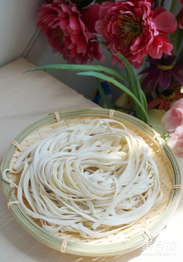 Tomato and Egg Noodles recipe