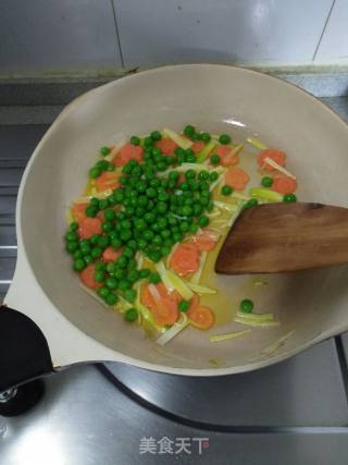 Stir-fried Cauliflower with Peas recipe