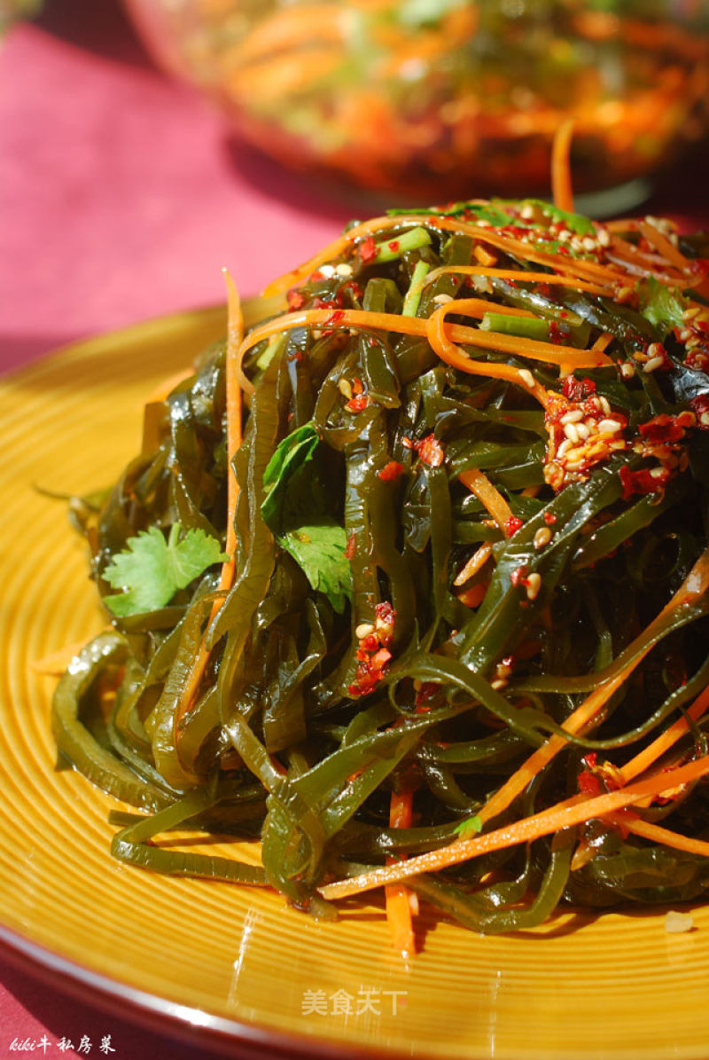 Cool, Crisp and Refreshing Hair-slimming and Nutritious Cold Food-cold Kelp Shreds recipe