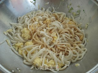 Fried Noodles with Egg recipe