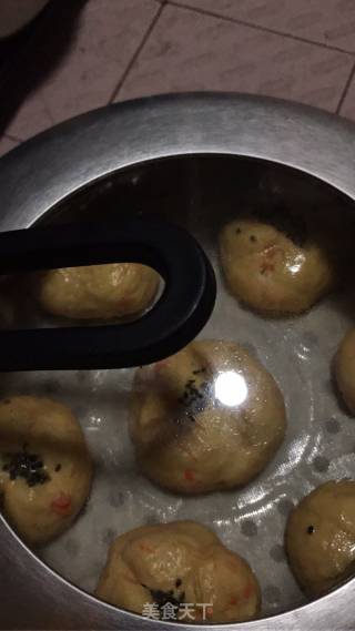 Milky Carrot Buns recipe