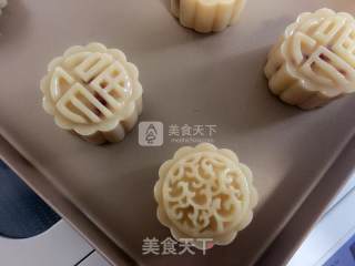 Coconut Cranberry Custard Mooncake recipe