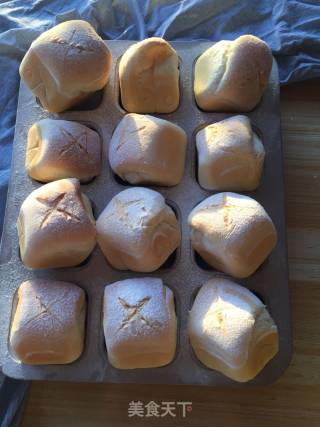 Milk Scented Meal Buns recipe