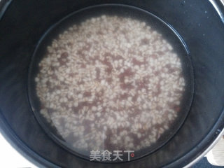 Red Bean and Barley Soup for Removing Dampness, Detoxification and Beauty recipe