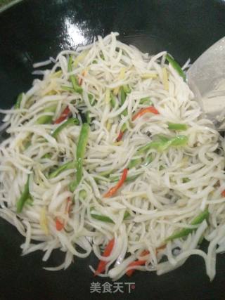 Vegetarian Stir-fried Shredded Radish recipe