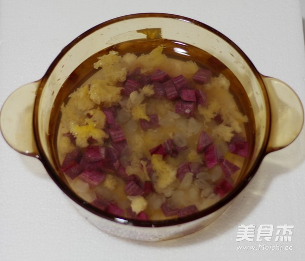 Saponin Rice, Purple Sweet Potato and Tremella Soup recipe
