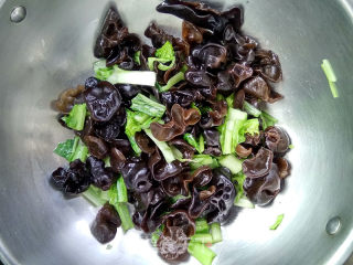 Roasted Fungus with Chinese Cabbage recipe
