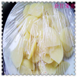 Steamed Potato Beef Balls recipe