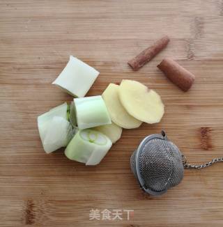 Kimchi Spine Potato Pot recipe