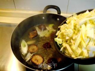 Mushroom and Cabbage Boiled Meatballs recipe