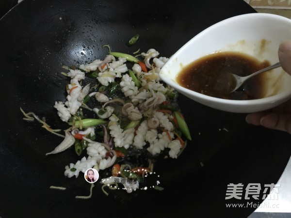 Stir Fried Squid Flower recipe