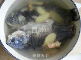 Fragrant Crucian Carp Soup recipe