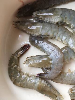 Stewed Shrimp with Carrot Vermicelli recipe