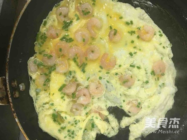 Shrimp Run Egg recipe
