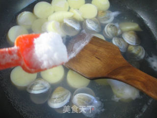 Sakura Jade Tofu Soup with Clams recipe