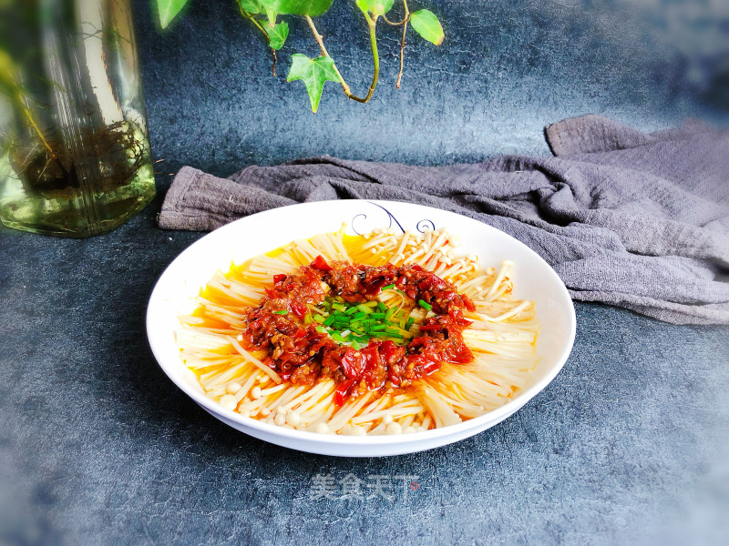 Steamed Enoki Mushroom with Chopped Pepper recipe