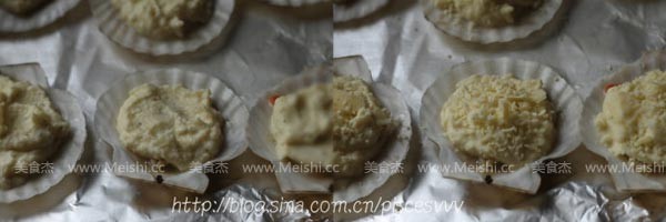 Baked Scallops with Potatoes and Cheese recipe