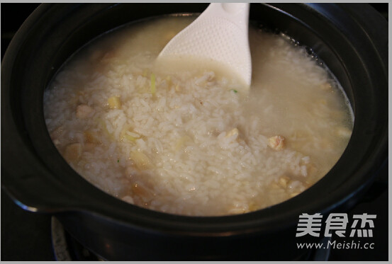 Private Kitchen--【scallop Chicken Congee】 recipe