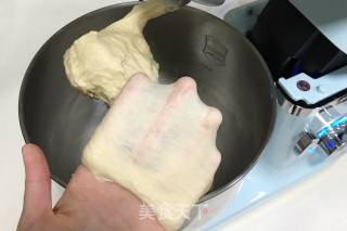 Two-color Coconut Milk Bread recipe