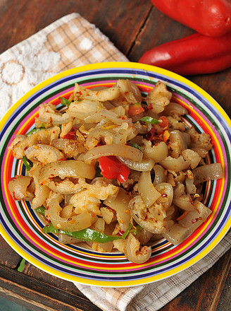 Tasty Beauty Dish-fried Pork Skin with Chili recipe