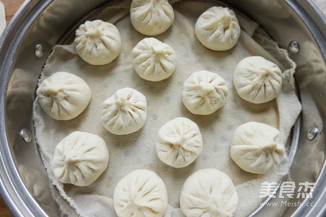 Steamed Buns with Mushroom and Braised Pork recipe