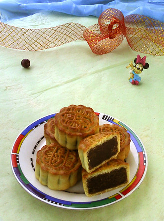 Honey Mung Bean Paste Mooncakes recipe