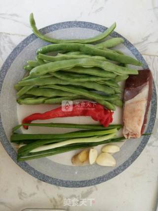 Braised Noodles with Beans recipe