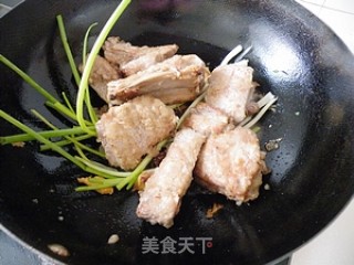 Appetizing Meat Dishes-----scallion Steak recipe