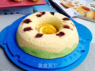 Gorgeous Two-color Yogurt Cake recipe