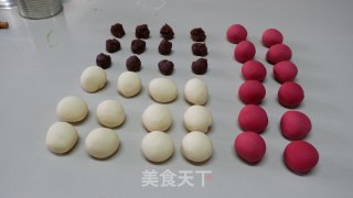 Cartoon Bean Paste Bun recipe