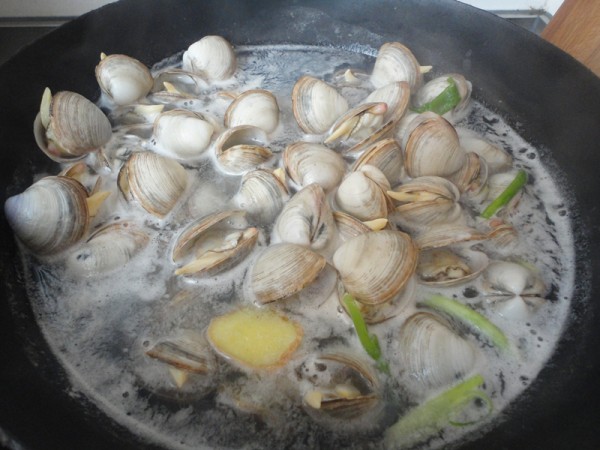 Boiled Clams recipe