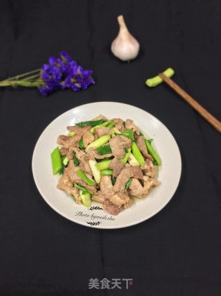 Stir-fried Pork with Garlic recipe