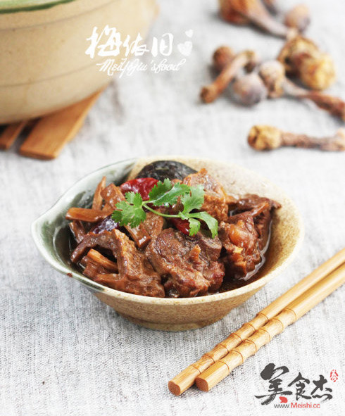 Roasted Duck with Bamboo Shoots and Smoked Bamboo recipe