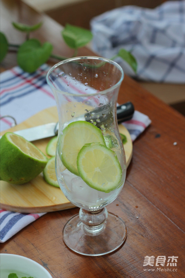 Lime Mint Cocktail recipe